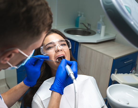 Best Endodontist  in London.