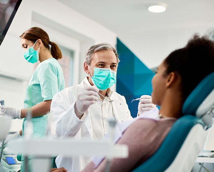 Teeth scaling cost in London